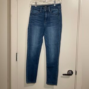 NWOT Vervet Skinny Jeans size 26